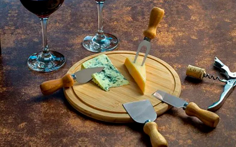 Brinde dos Sentidos Queijos e Vinhos